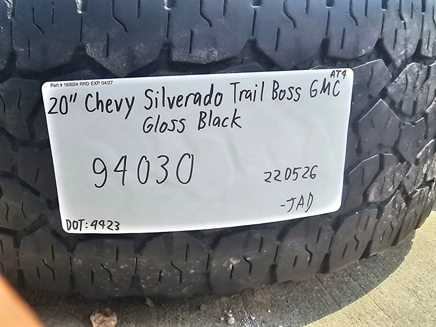 20" GMC Sierra AT4X Chevy Silverado 2500 3500 OEM 94030 wheels rims tires