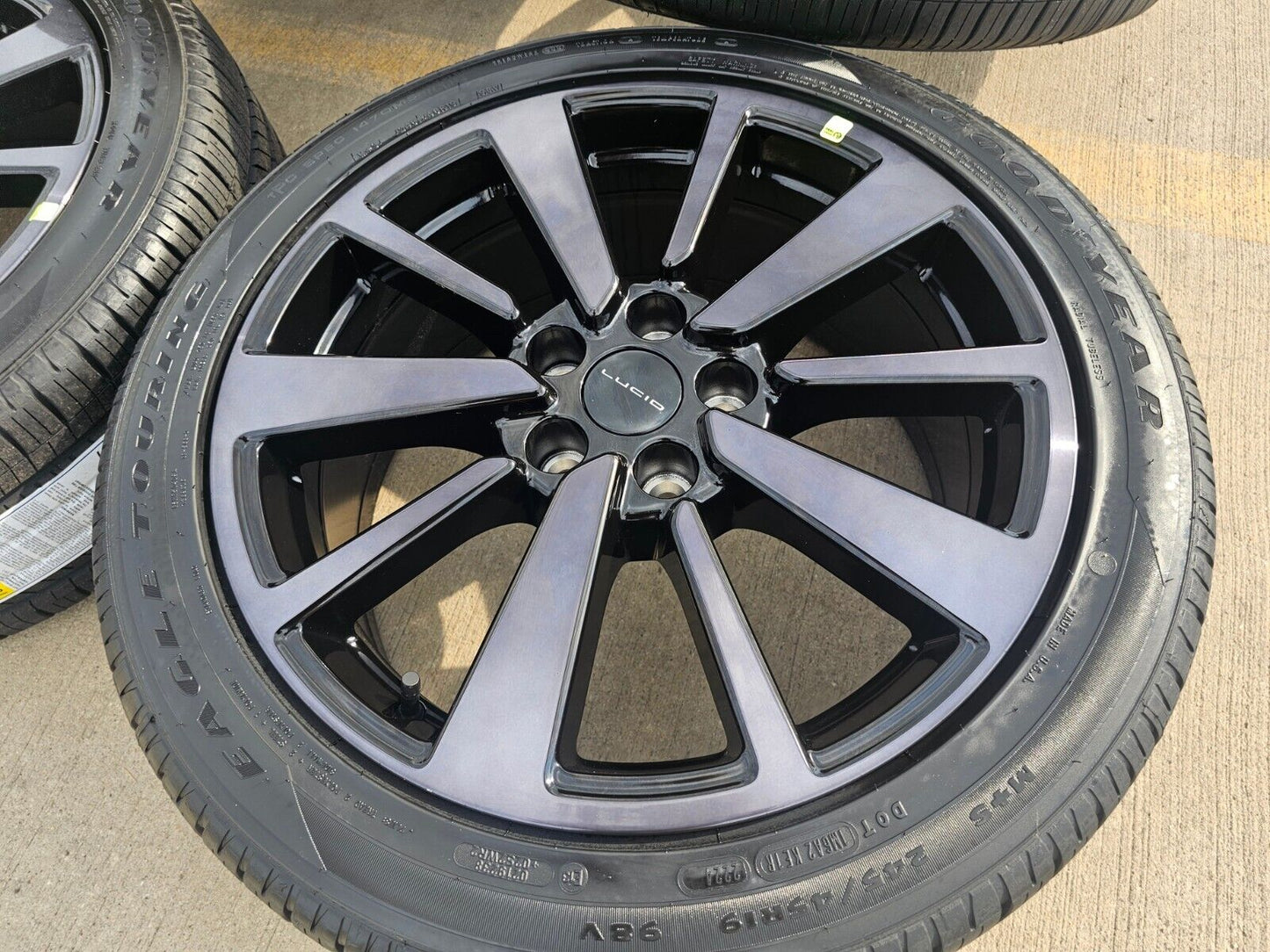 19" Lucid Air OEM Grand Touring black wheels rims tires 5x120 2023 2024 2025 NEW