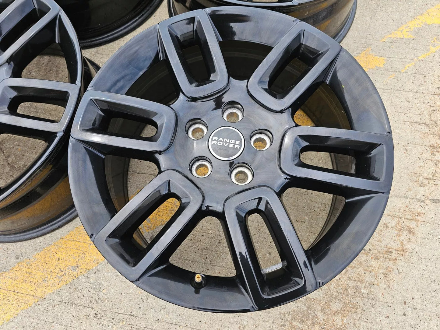 (4) 19" Land Rover DEFENDER Range Rover OEM wheels rims 72350