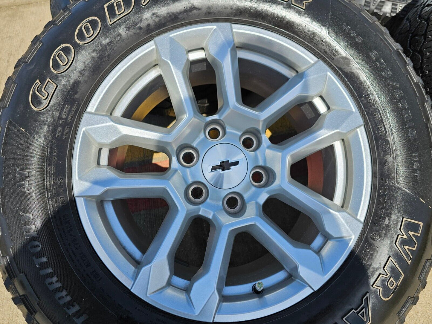 18" Chevy Silverado Tahoe ZR2 GMC Sierra Yukon OEM 95416 wheels rims tires