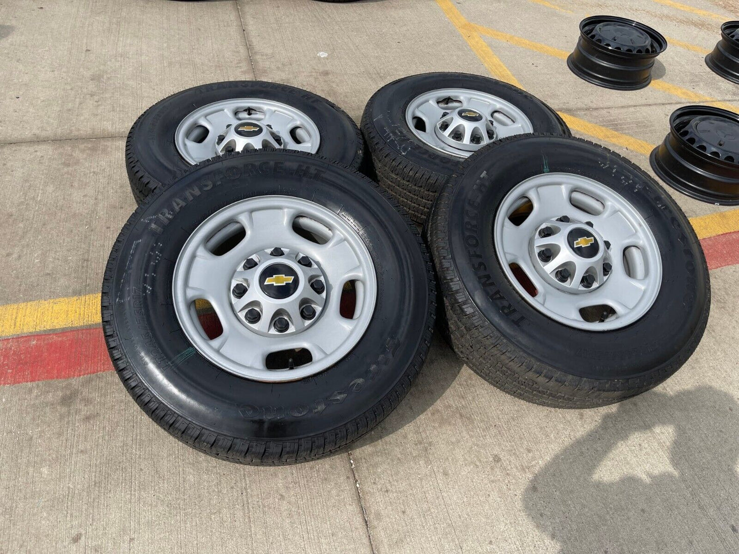 17" Chevy Silverado GMC Sierra 2500 OEM 8095 wheels 2021 2022 2023 2024 2025 NEW