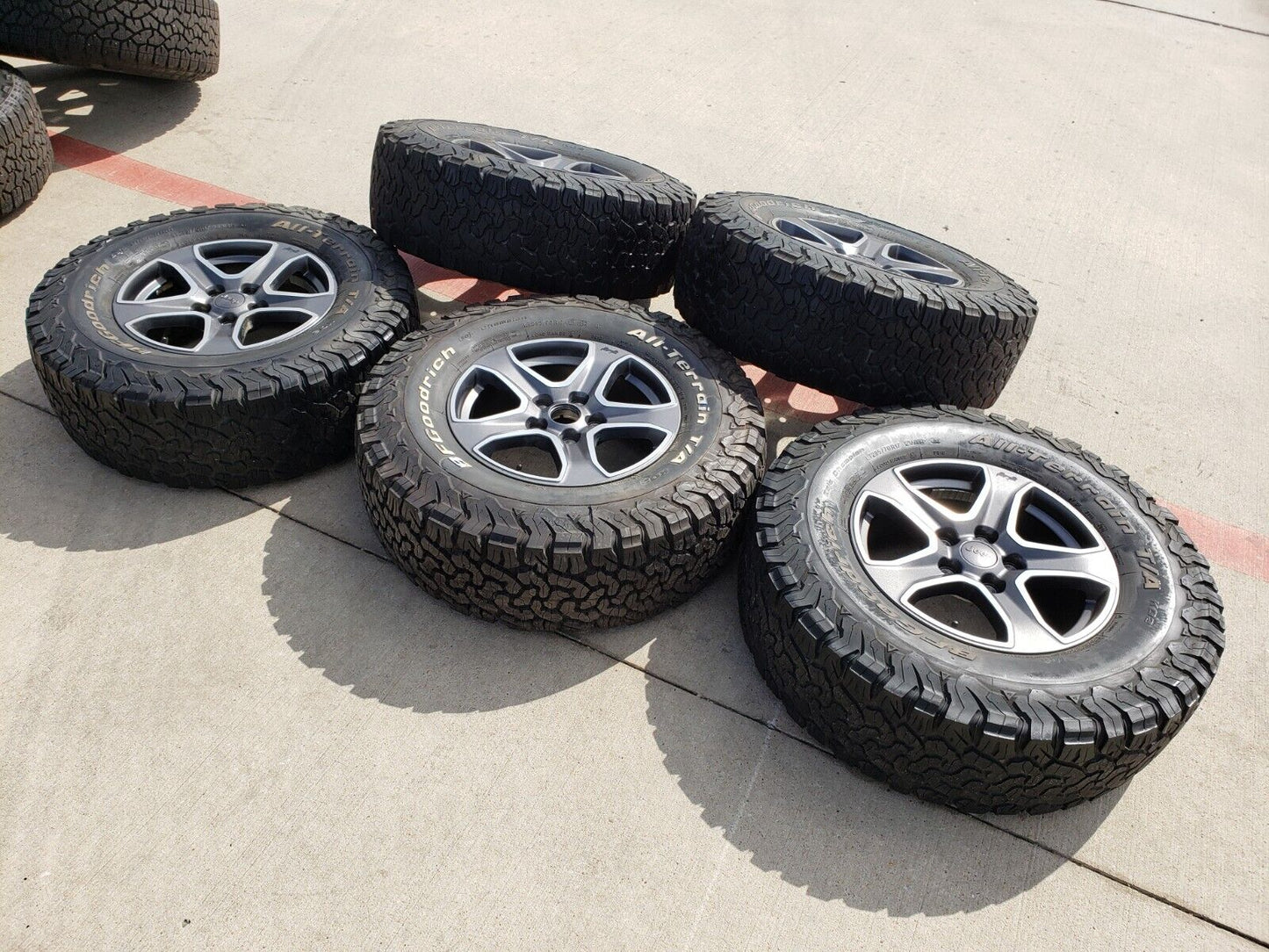 17" Jeep Wrangler Rubicon OEM wheels rims 9217 Gladiator 2020 2021 2022 2023 BFG