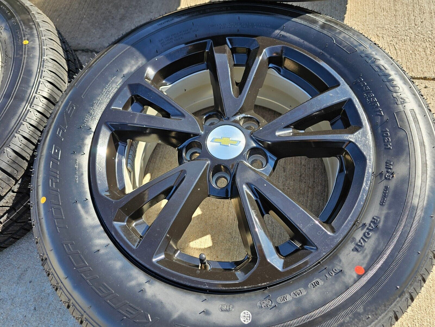 17" Chevy Equinox OEM wheels rims 5756 Terrain 2014 2015 2016 2017 NEW tires