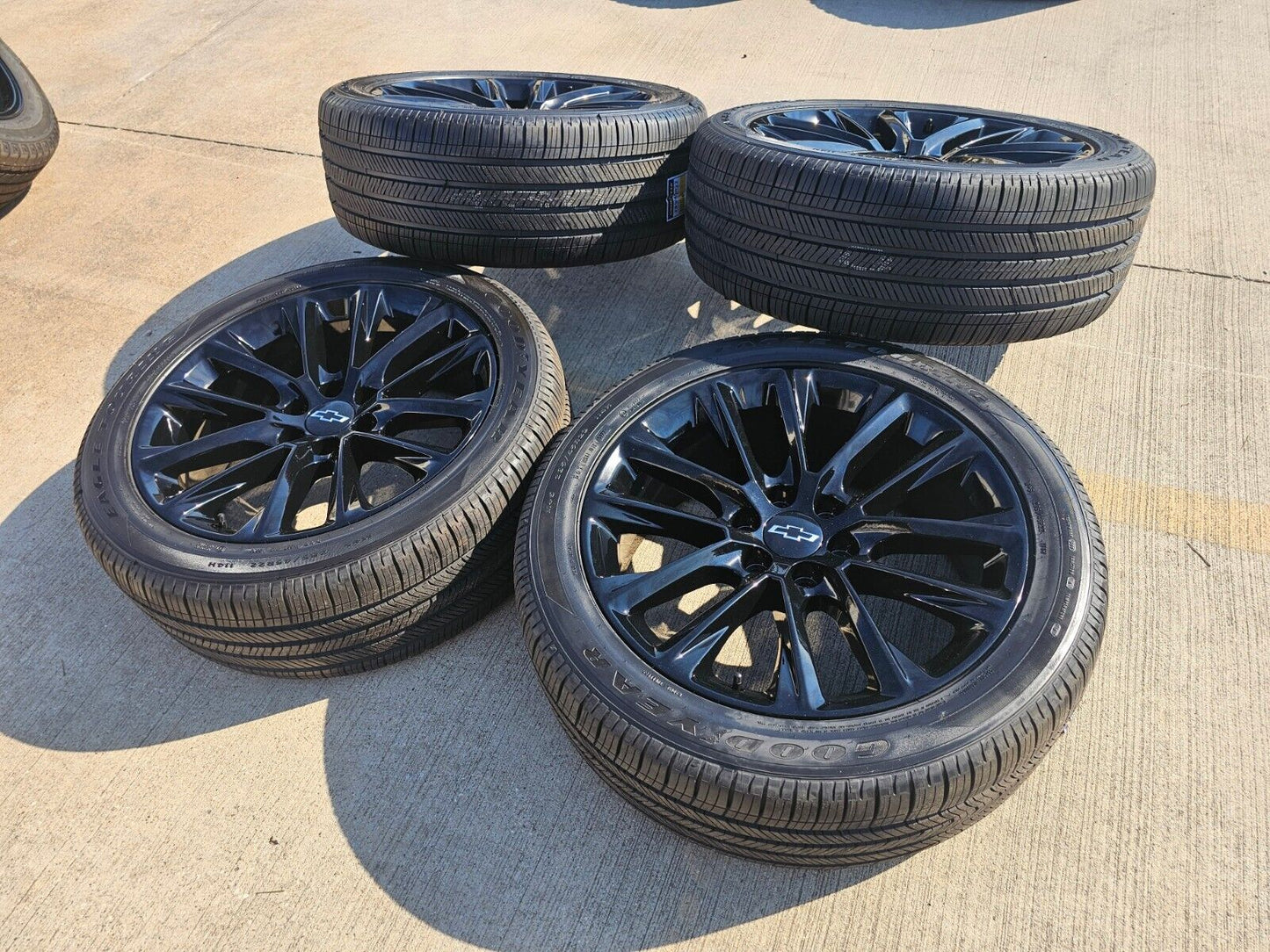 22" Cadillac Escalade black OEM 4804 wheels rims Chevy GMC tires NEW