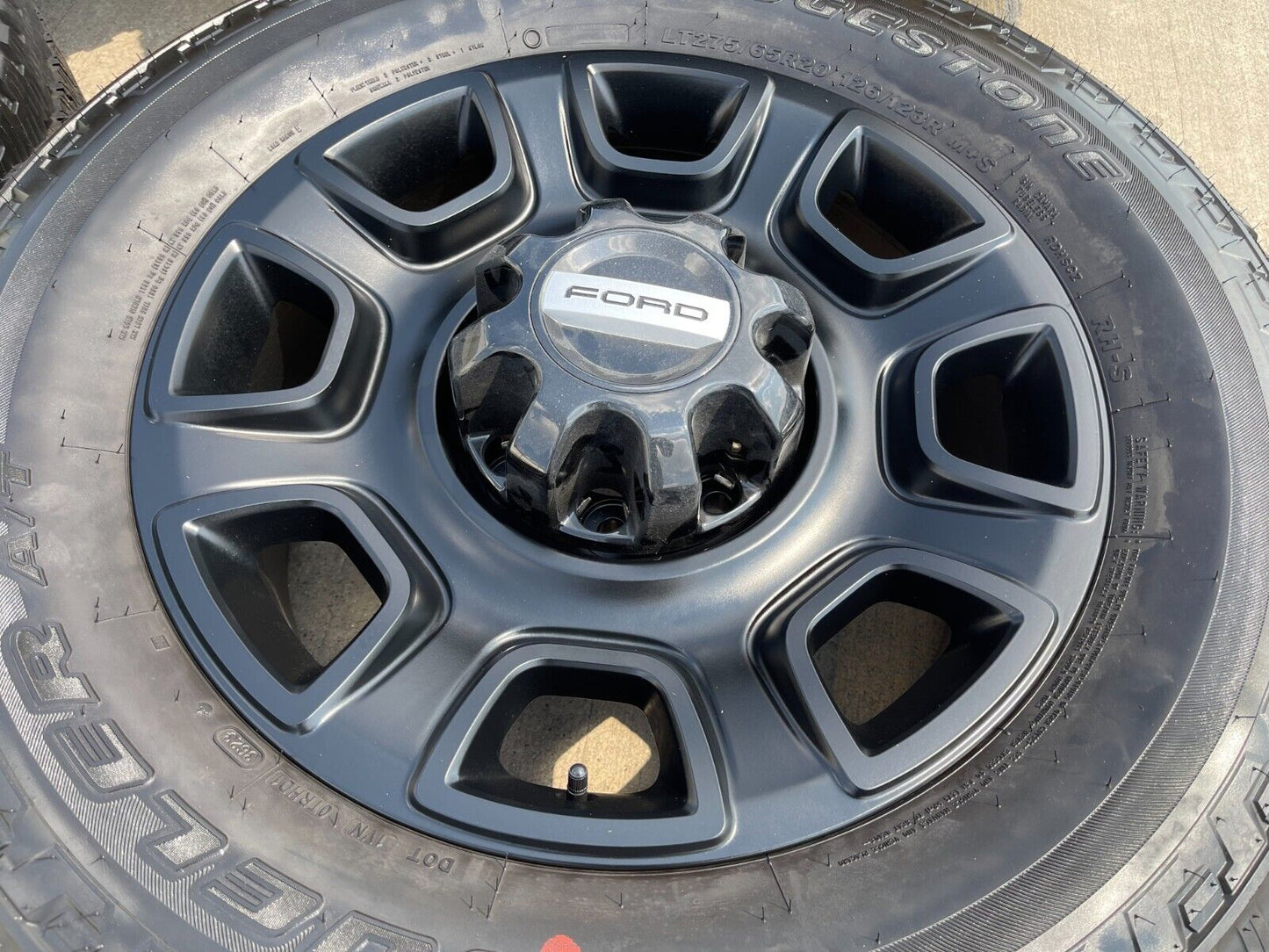 20" Ford F-250 F-350 OEM Lariat Platinum wheels rims 10486 tires 2024 2025 NEW