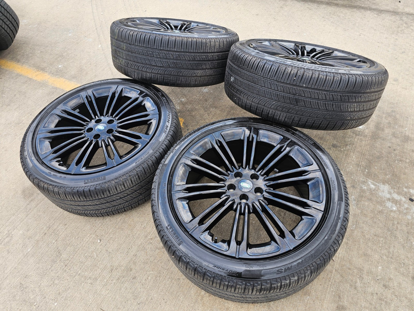 23" Land Rover Range AUTOBIOGRAPHY OEM wheels rims 2023 2024 2025 2026 PIRELLI