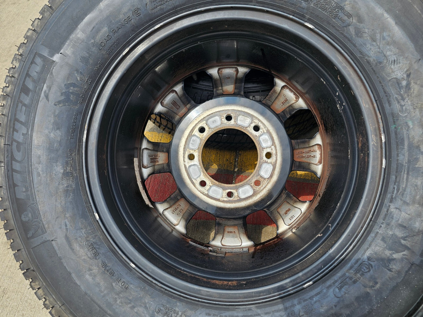18" Ford F-250 F-350 OEM rims wheels 10097 tires MICHELIN NEW