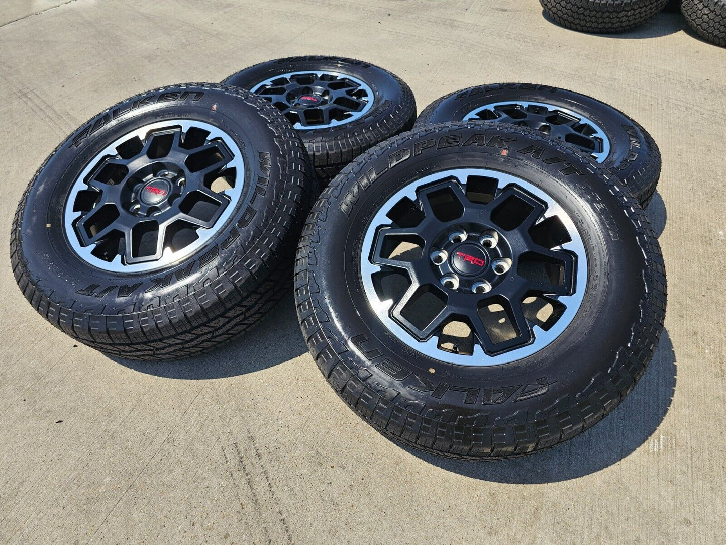 18" Toyota Tacoma 4Runner TRD OEM wheels rims tires 2024 2025
