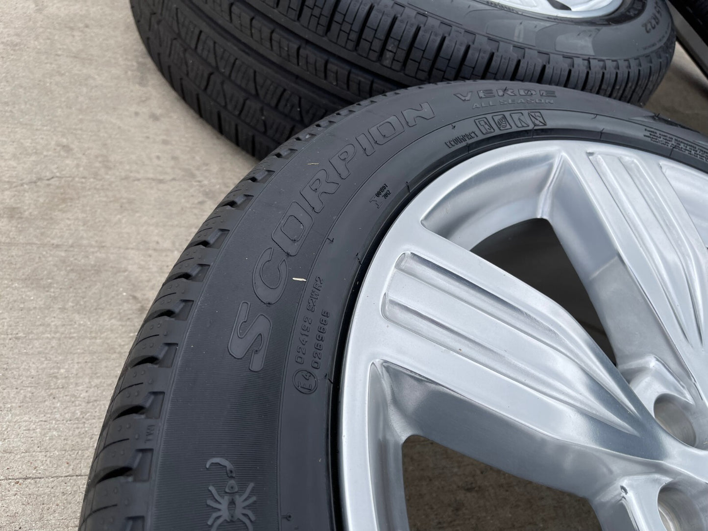 22" Ford F-150 King Ranch LIMITED OEM rims wheels 10442 Expedition tires NEW