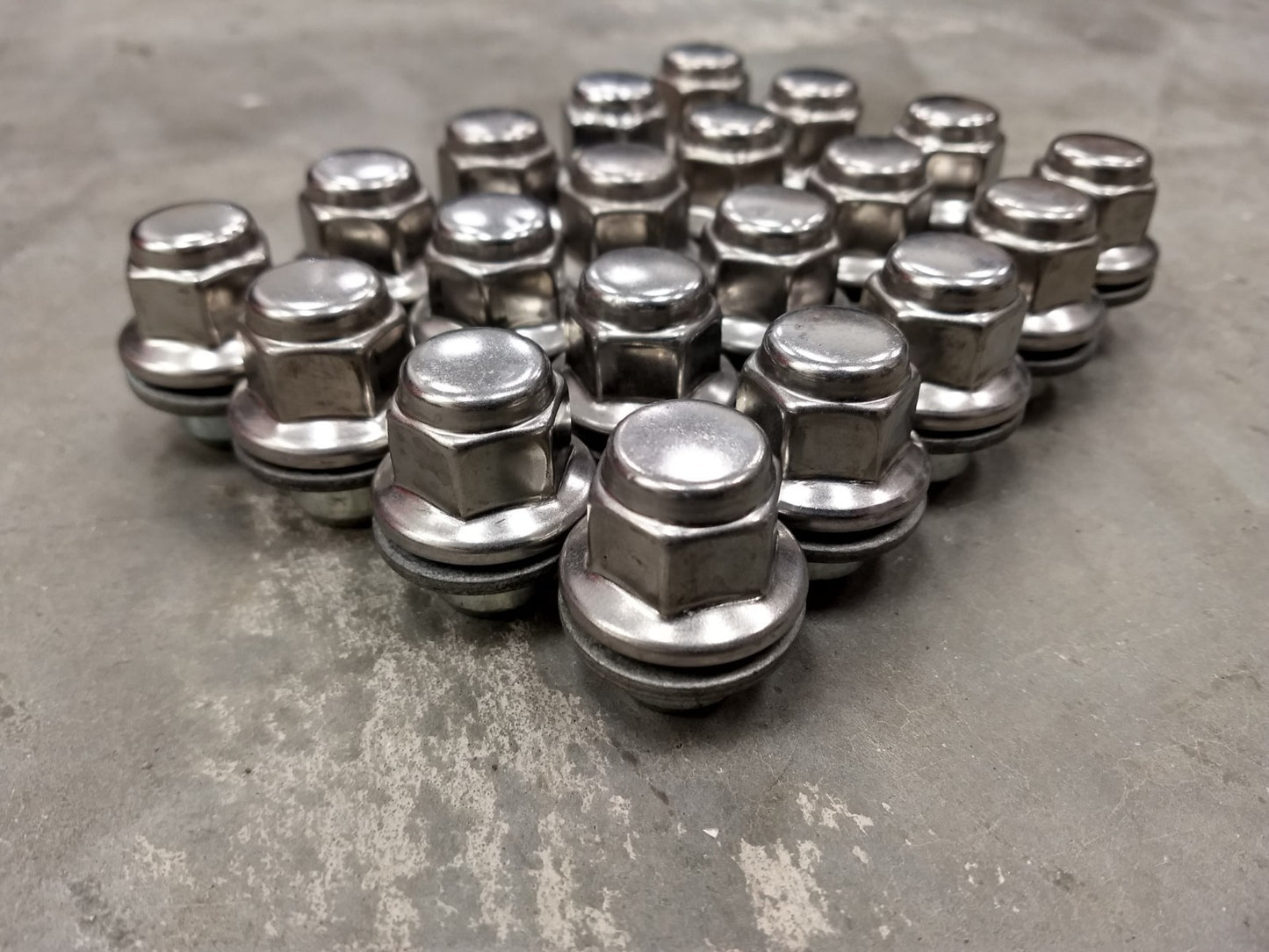 (20) 12x1.5 OEM Toyota Camry lug nuts polished Avalon Corolla Rav-4 Lexus RX350