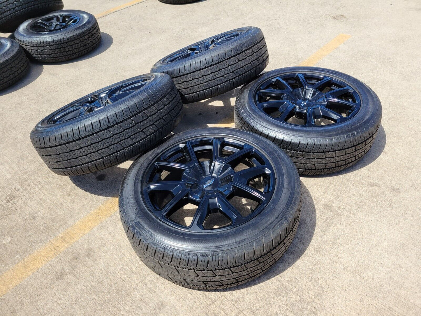 22" Chevy Tahoe Suburban RST OEM 14035 black wheels rims Silverado NEW