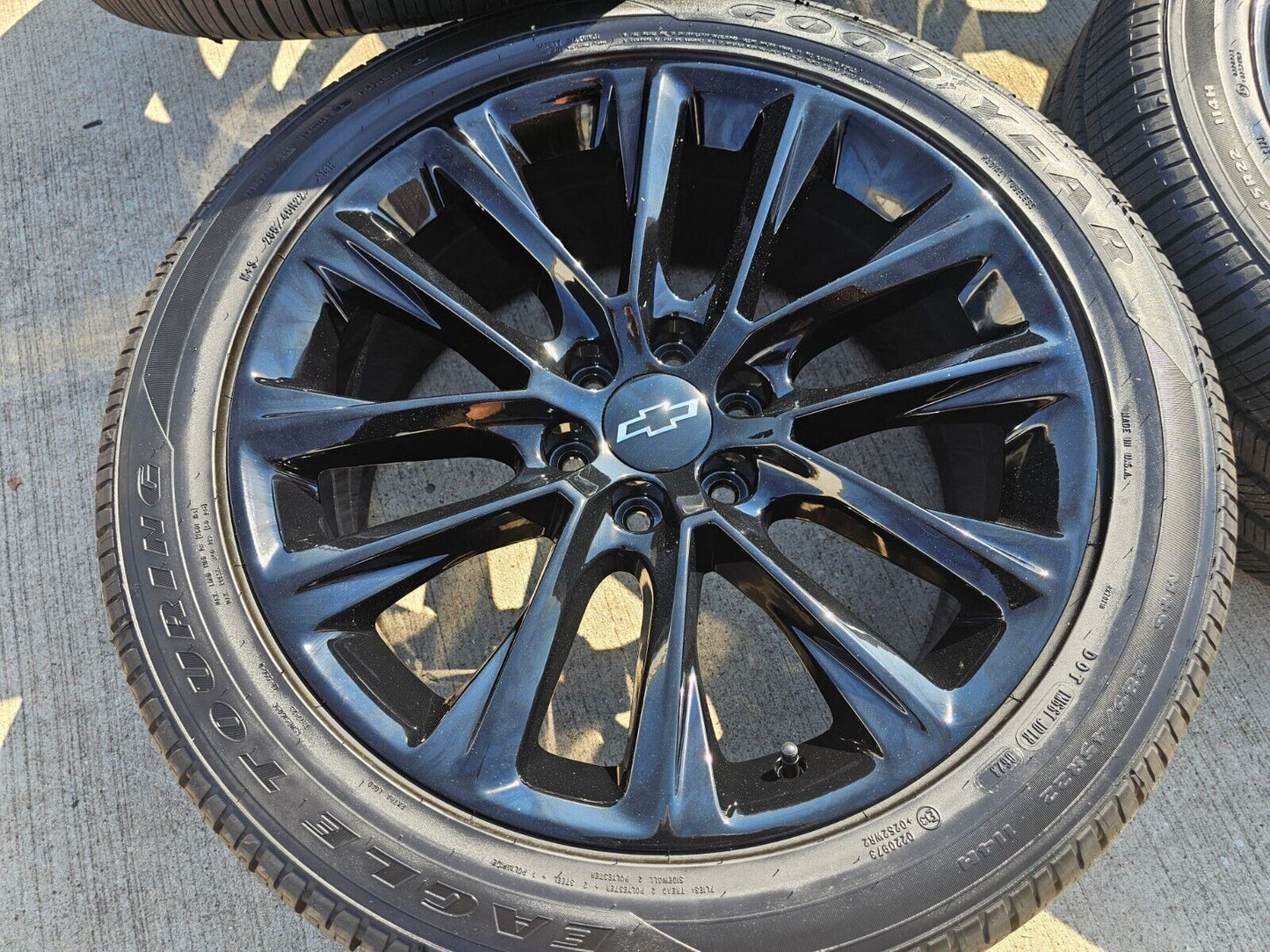 22" Cadillac Escalade black OEM 4804 wheels rims Chevy GMC tires NEW