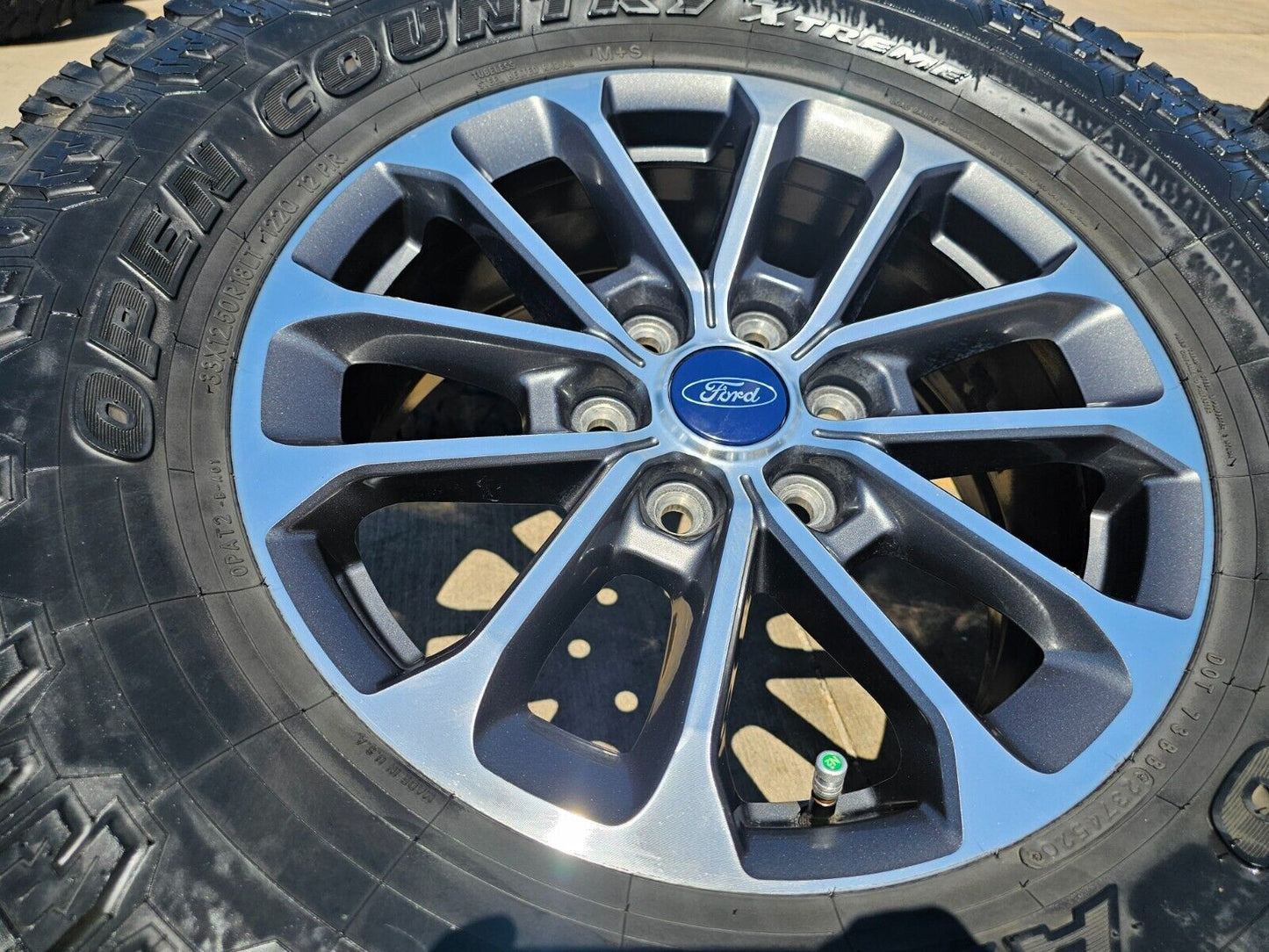 18" Ford F-150 OEM rims wheel 10169 tires Expedition 33" Toyos 2016 2017 2018
