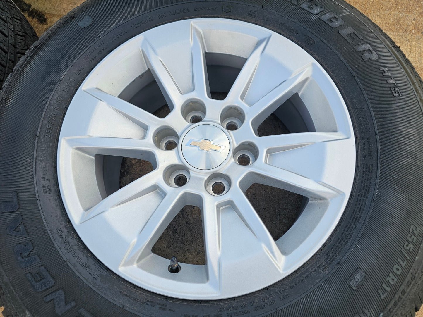 17" Chevy Silverado OEM wheels rims tires 5908 GMC Sierra Yukon
