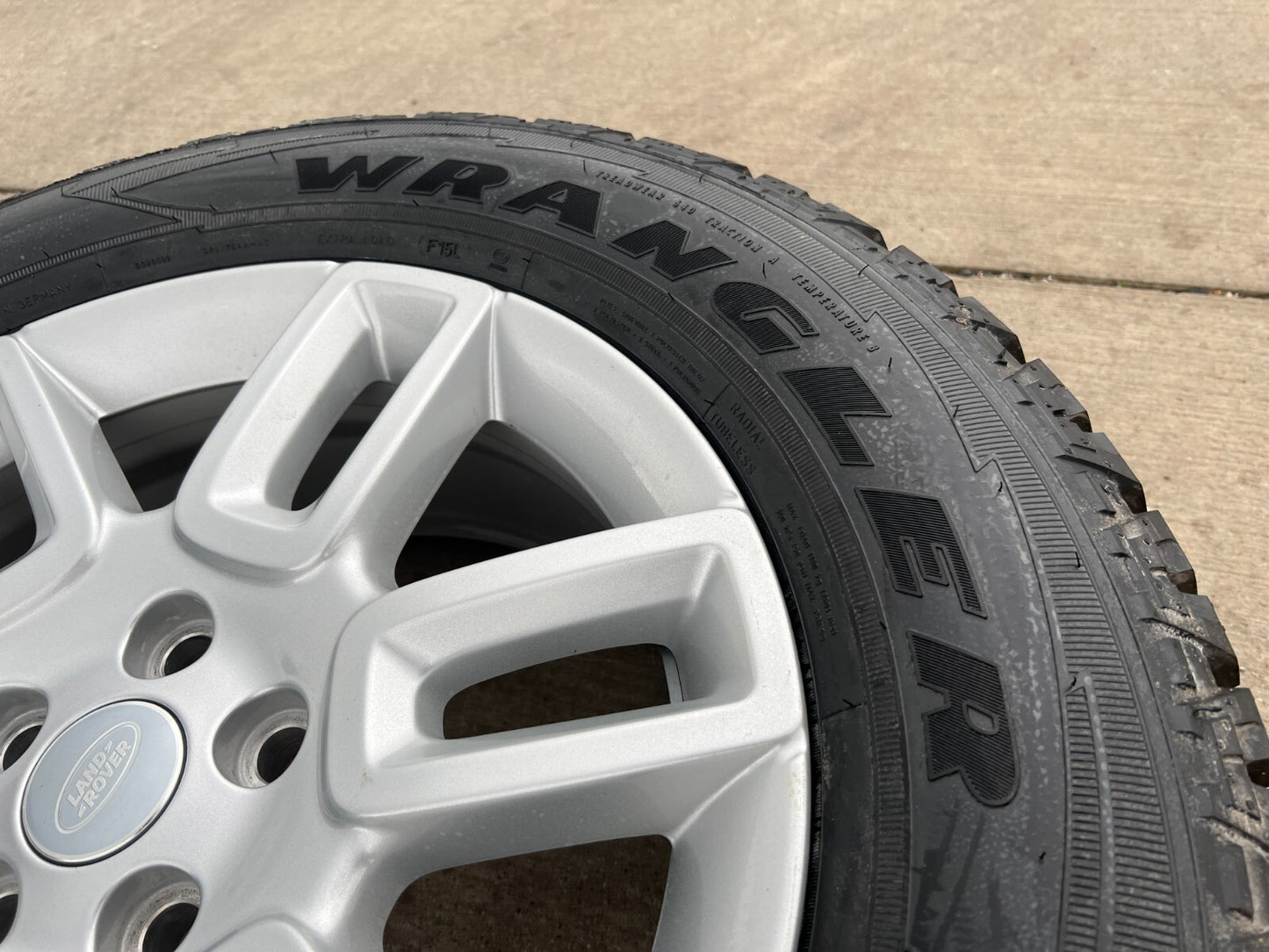 19" Land Rover DEFENDER Range Rover OEM wheels rims 72350 A/T 2023 2024 2025 NEW
