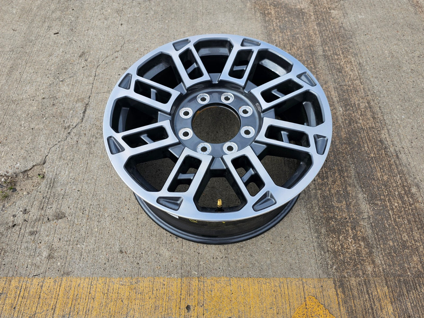 20" Ford F-250 F-350 OEM LIMITED Platinum wheel 10302 10483 rim 2023 2024 2025