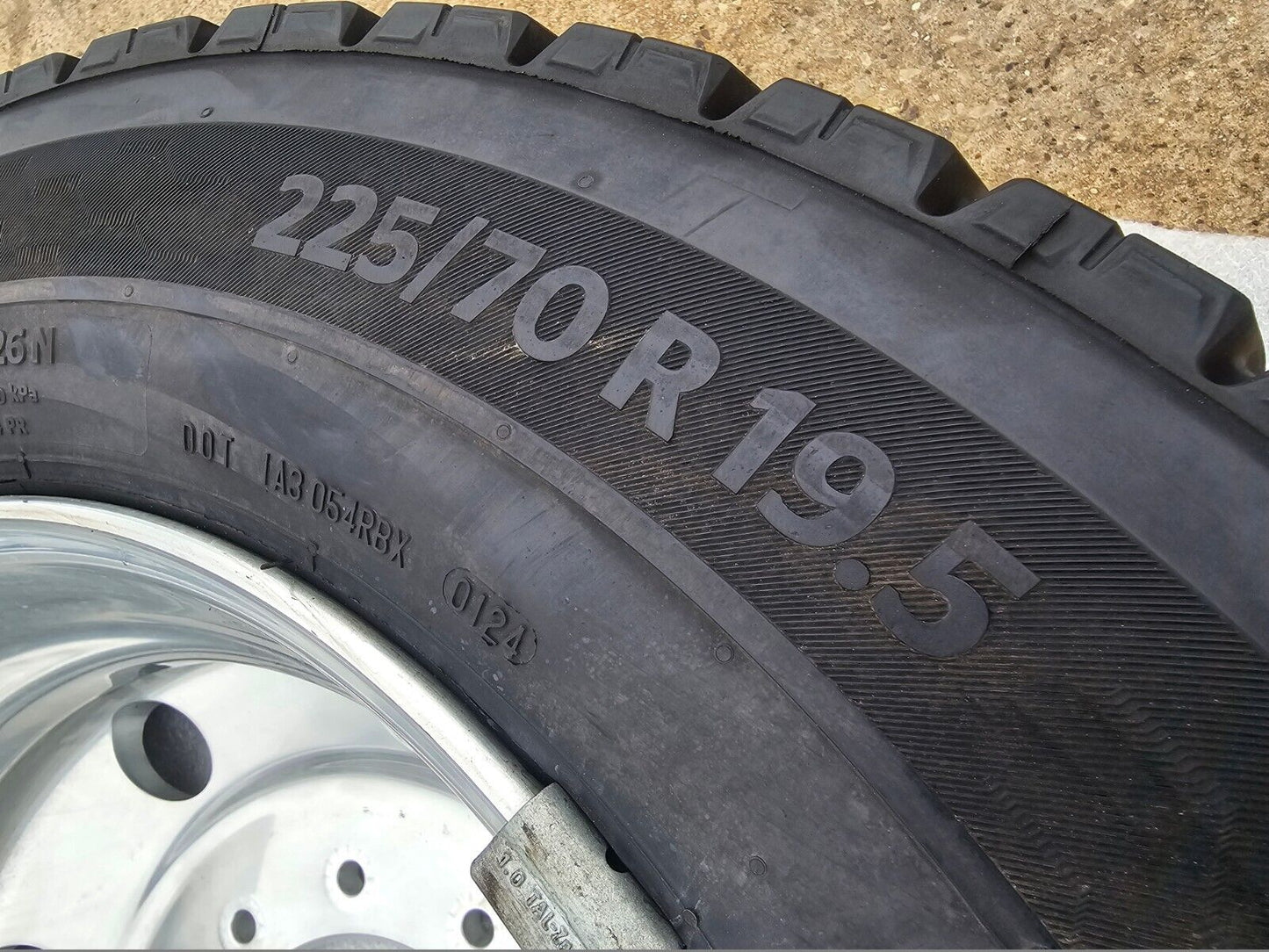 19.5" Ford F-450 Dually F-550 rim tire RAM 4500 OEM 10x225 REAR SPARE