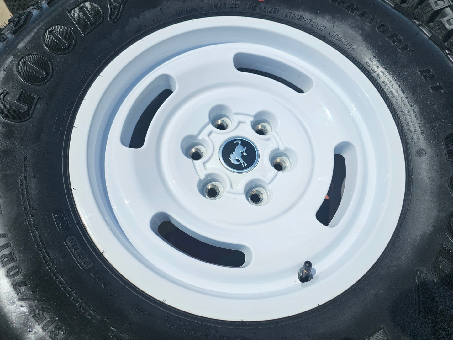 17" Ford Bronco HERITAGE Limited Edition wheels rims white 2025 35" NEW
