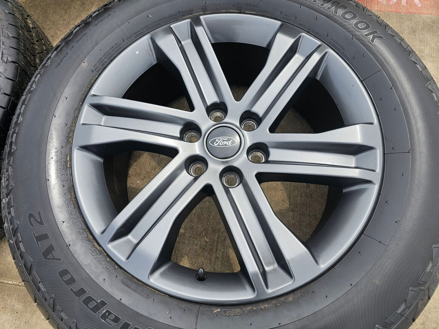 20" Ford F-150 FX-4 PLATINUM OEM rims wheels 10344 Expedition tires