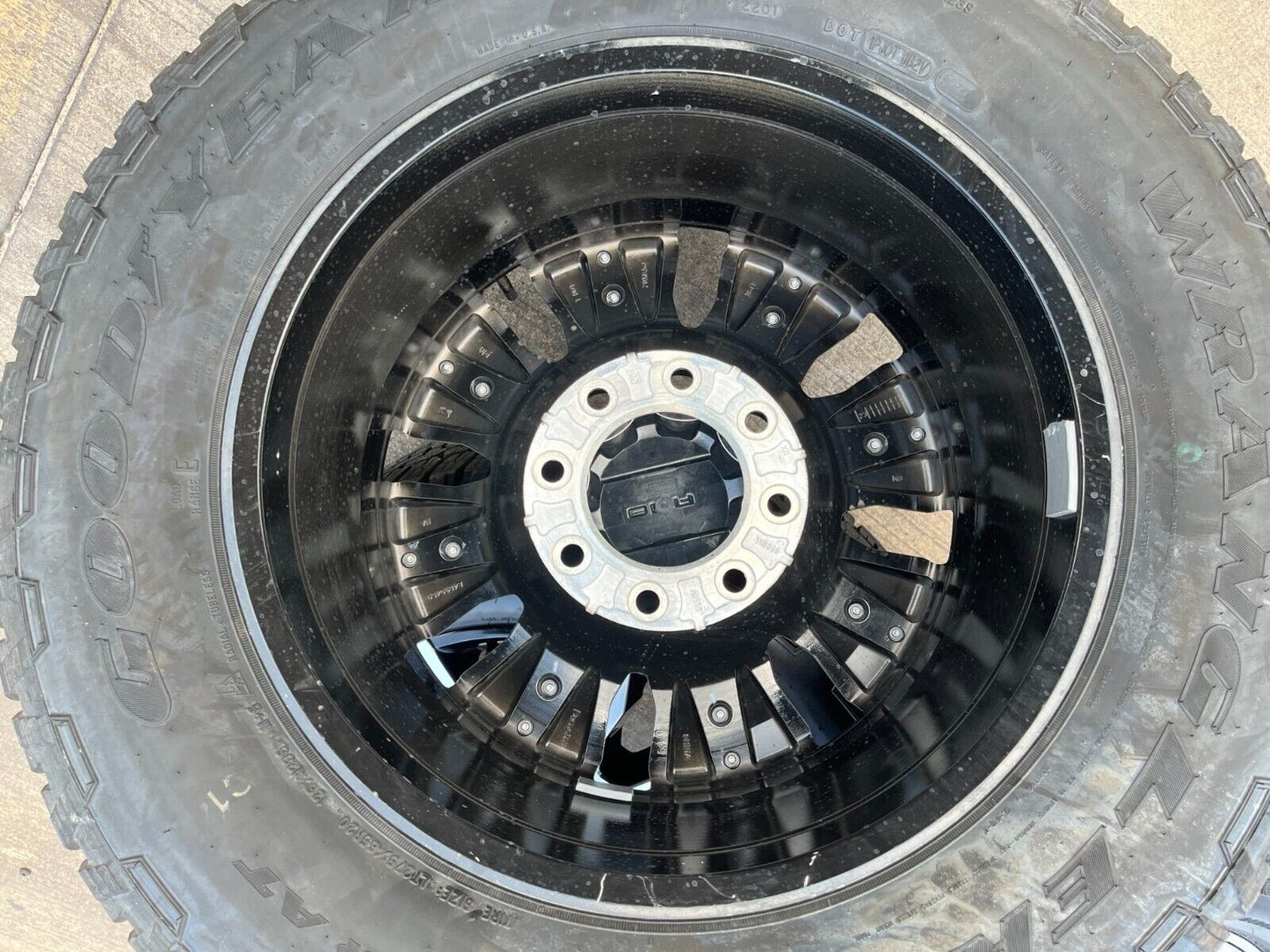 20" GMC Sierra DENALI ULTIMATE 2500 3500 OEM 5958 wheels rims 2023 2024 NEW