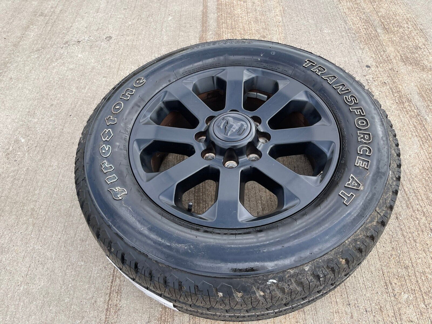 (1) 20" Dodge Ram 2500 3500 LARAMIE OEM 2700 black wheel rim tire spare