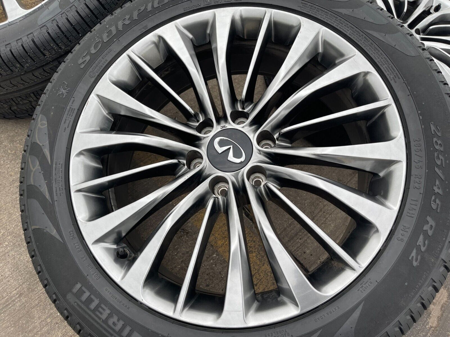 22" Infiniti QX80 QX56 Nissan Titan OEM wheels rims 73807 tires NEW