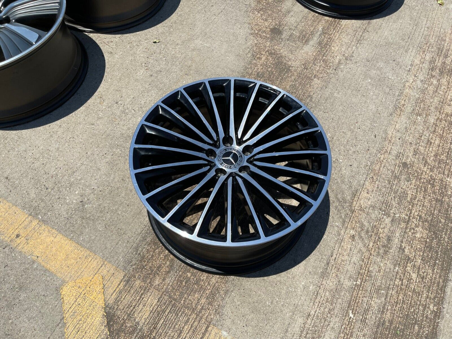 20x9.5 Mercedes GMC300 GLC350 GLC43 AMG OEM spare rear 2023 2024 2025