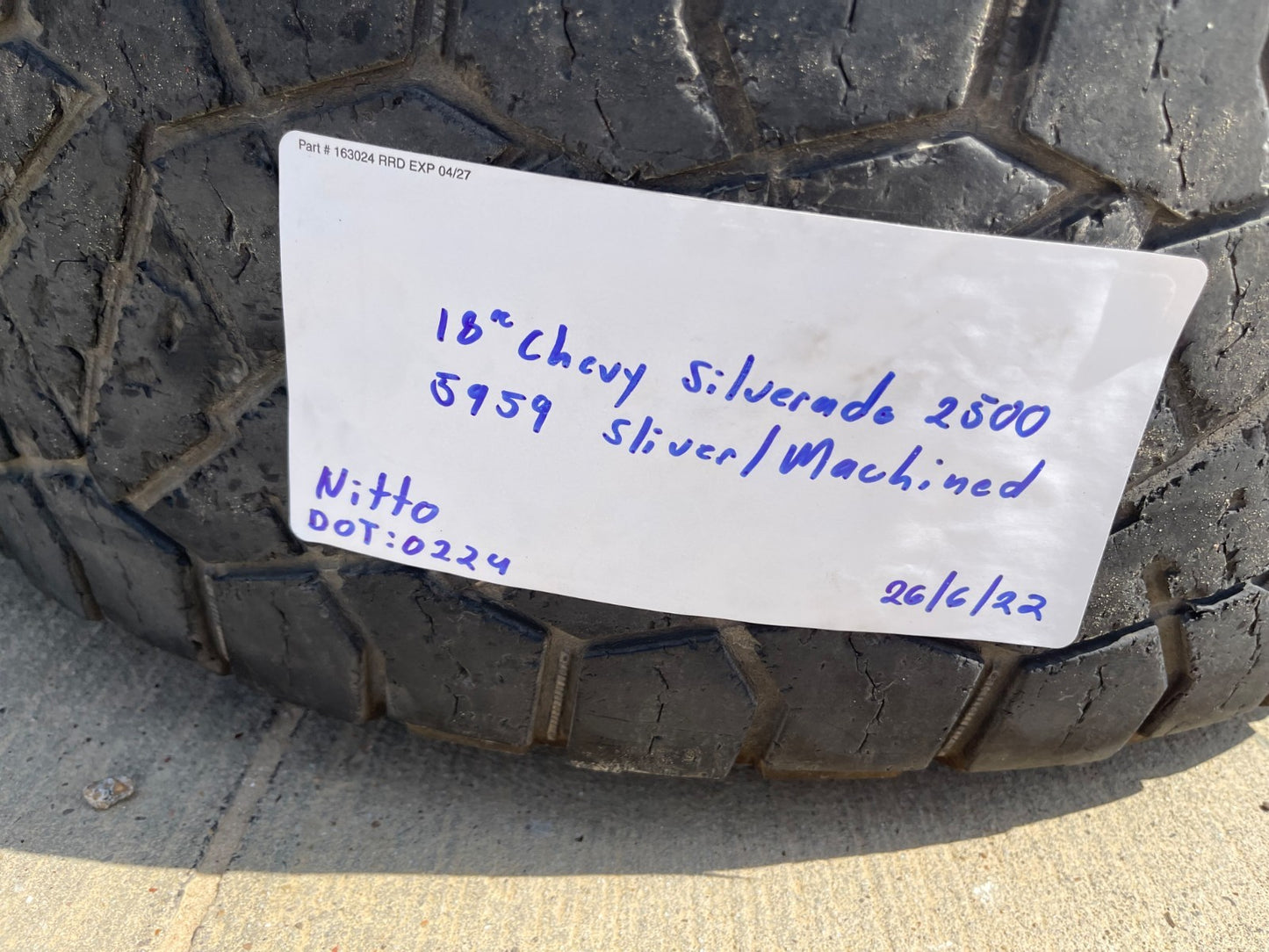 18" Chevy Silverado 2500 3500 OEM 5959 wheels rims tires SET NITRO R/T