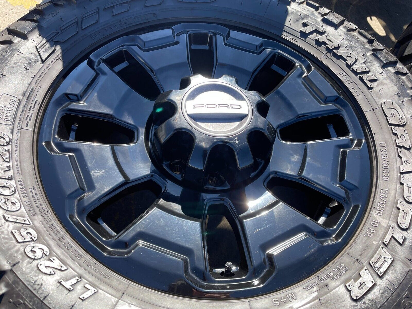 20" Ford F-250 F-350 OEM Limited Tremor 10487 wheels rims 2024 2025 NITTO 34"