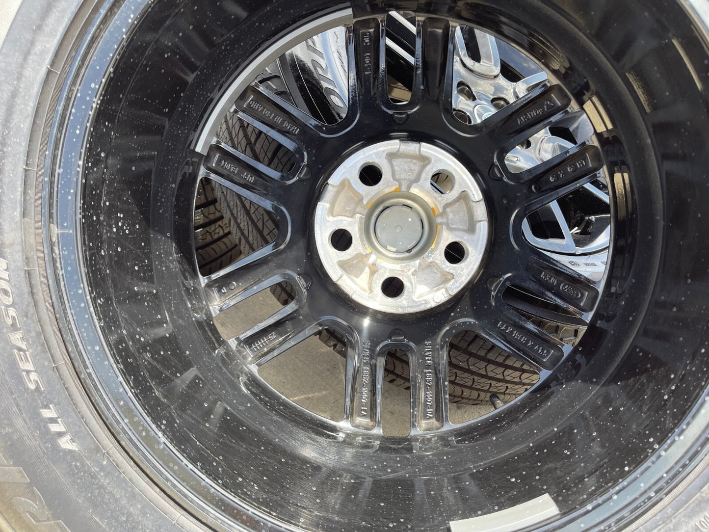 19" Land Rover DEFENDER Range Rover OEM 72350 wheels rims 2023 2024 2025 NEW