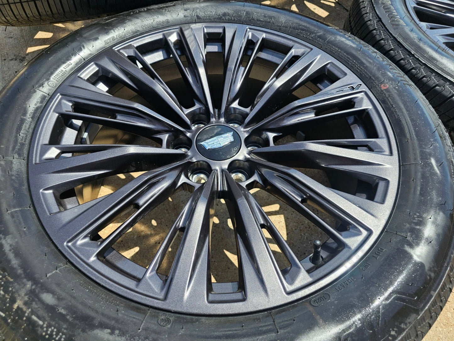 22" Cadillac Escalade V V600 Platinum OEM ORIGINAL wheels rims 2025 2026 NEW