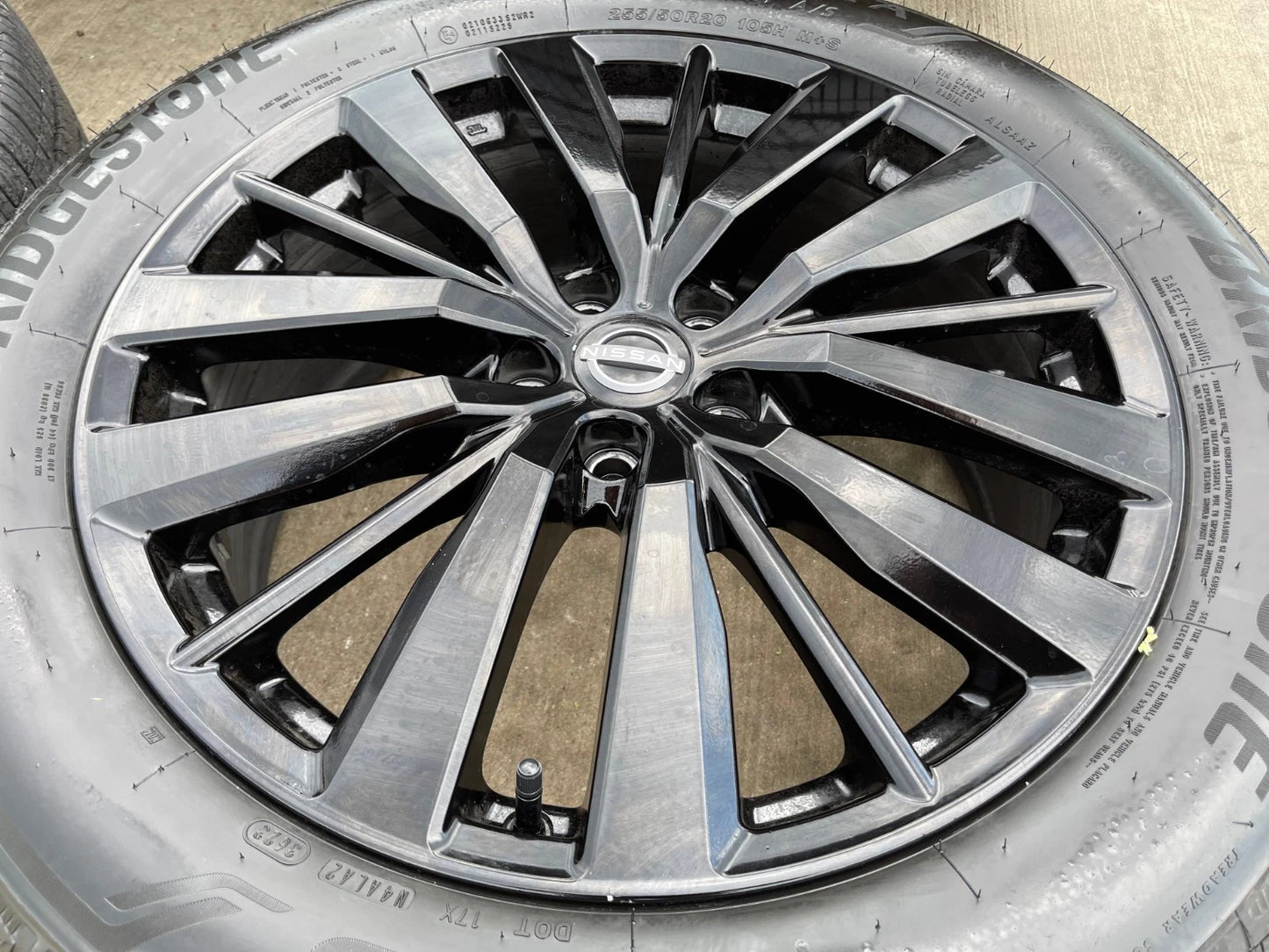 20" Nissan Murano Pathfinder Maxima FX35 FX45 QX60 OEM wheels rims 2024 2025 NEW