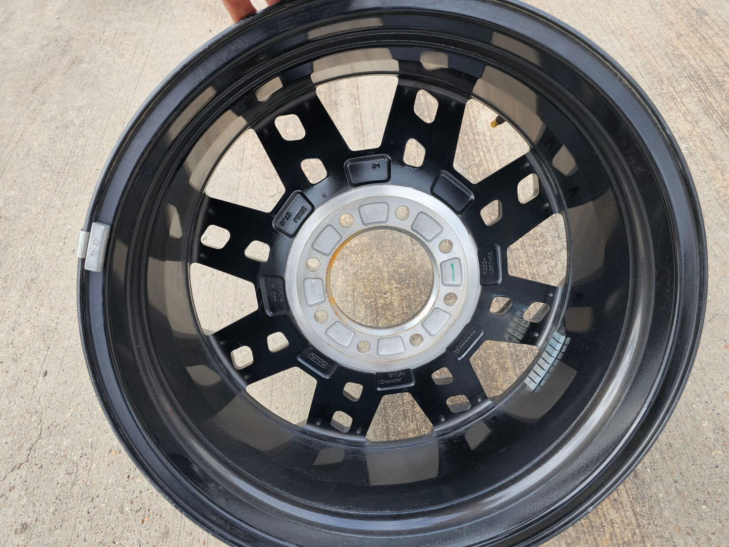 20" Ford F-250 F-350 OEM LIMITED Platinum wheel 10302 10483 rim 2023 2024 2025