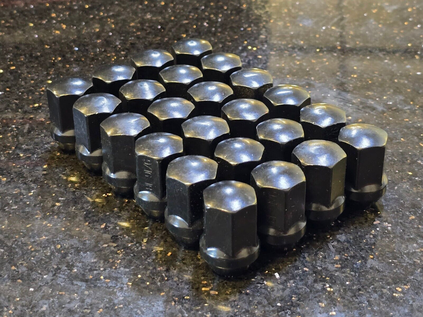 (20) OEM 14x1.5 Dodge RAM 1500 Charger Challenger SRT lug nuts lugs black OE