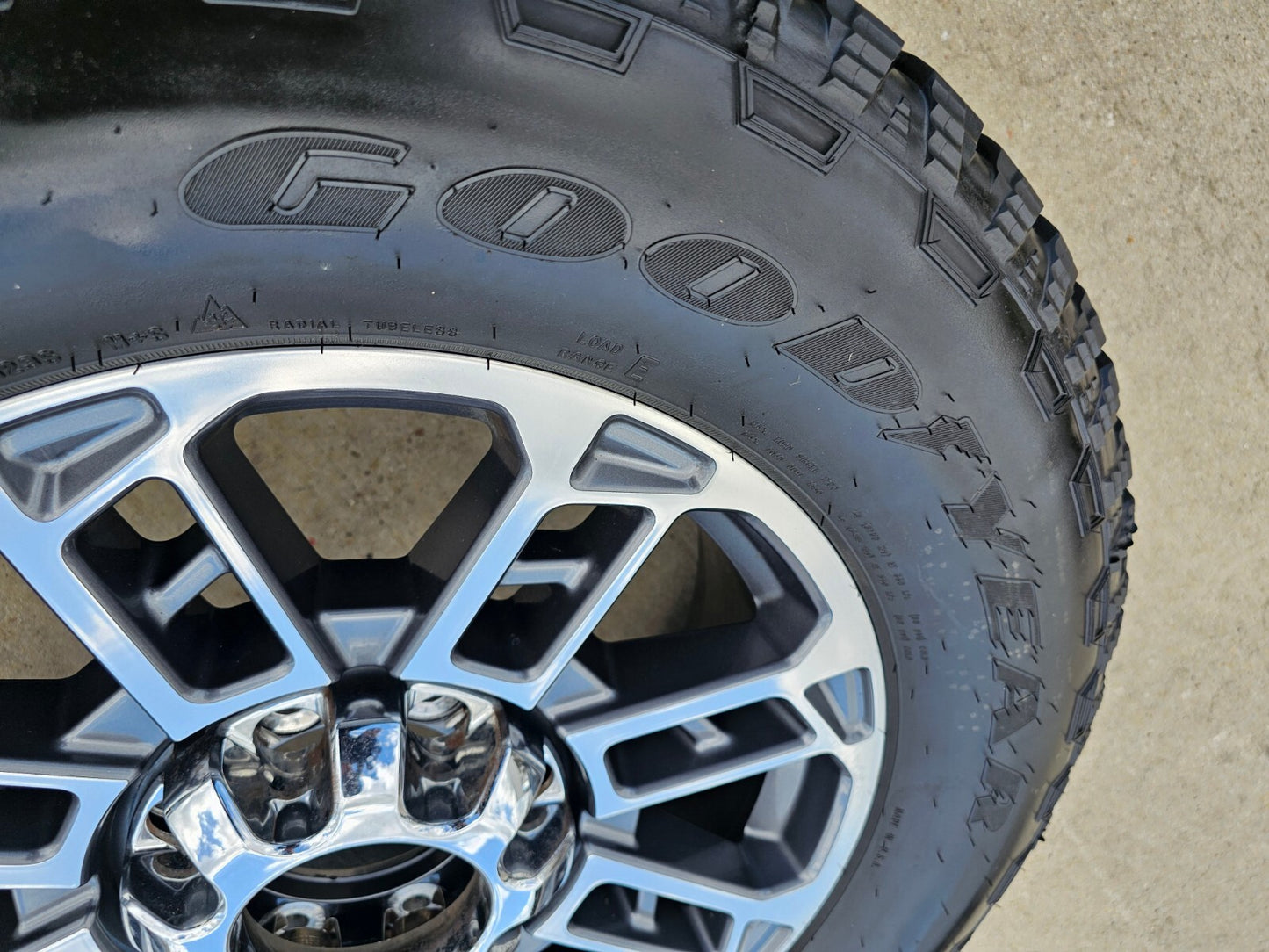20" Ford F-250 F-350 OEM LIMITED Platinum wheels rims 10302 10483 2024 2025