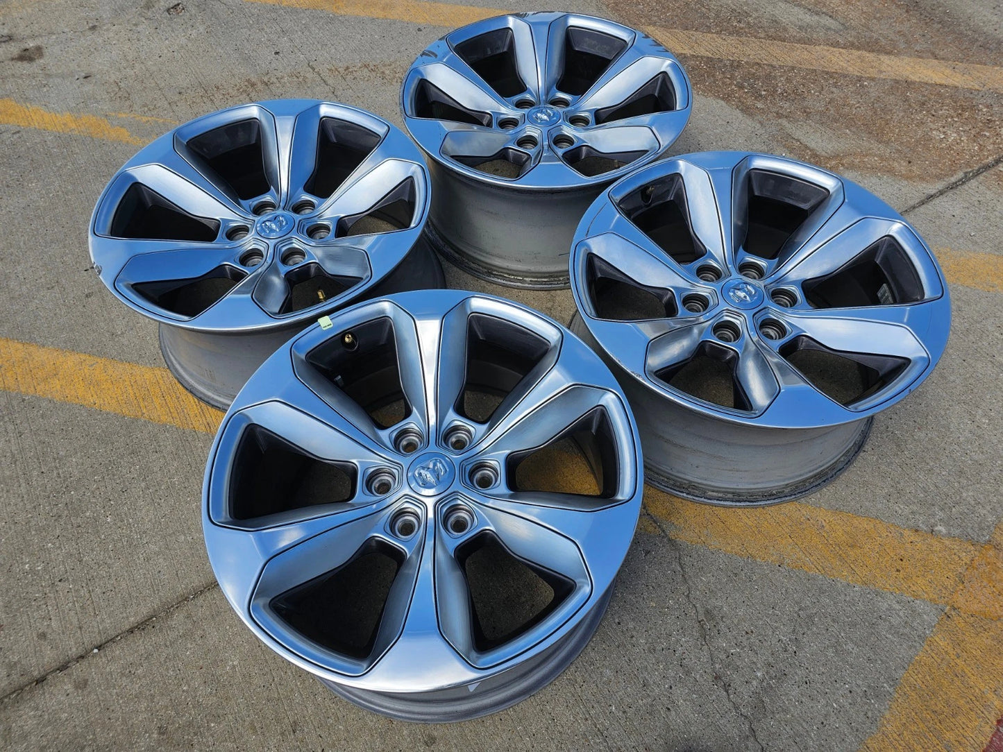 20" Dodge Ram 1500 OEM Laramie wheels rims 2681