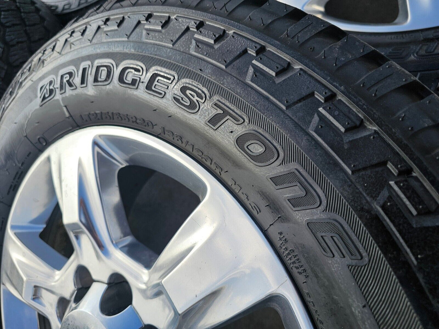 20" Chevy Silverado GMC 2500 OEM 5803 wheels rims tires