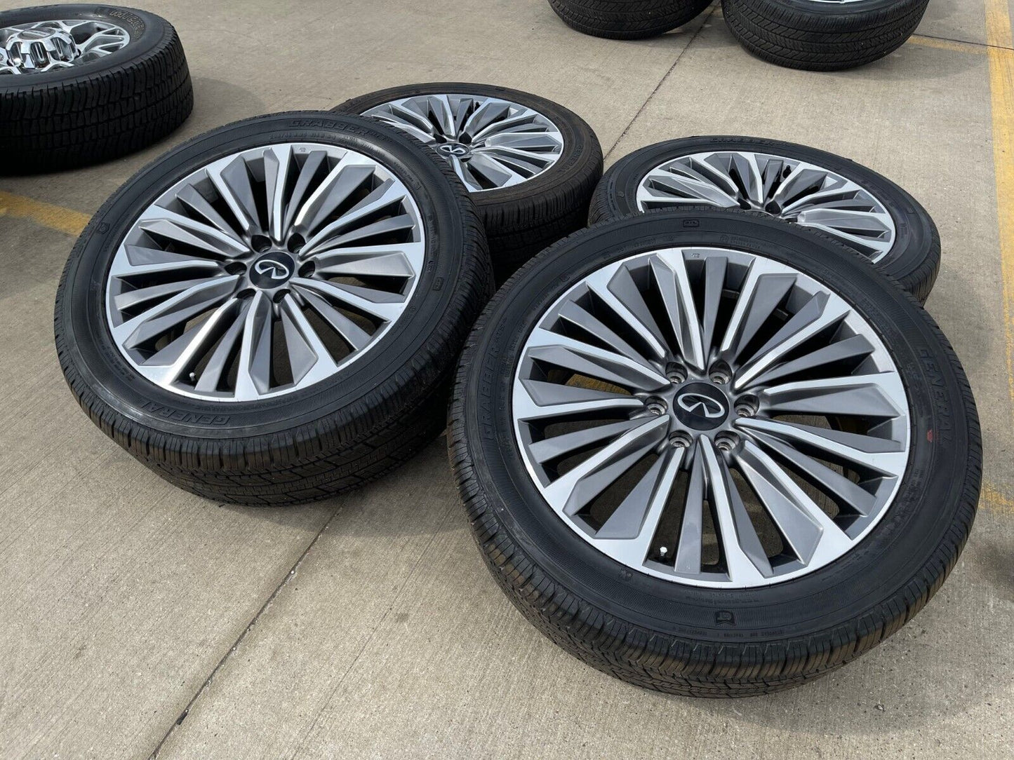 22" Infiniti QX80 QX56 Nissan Titan Armada OEM wheels rims tires 2024 2025