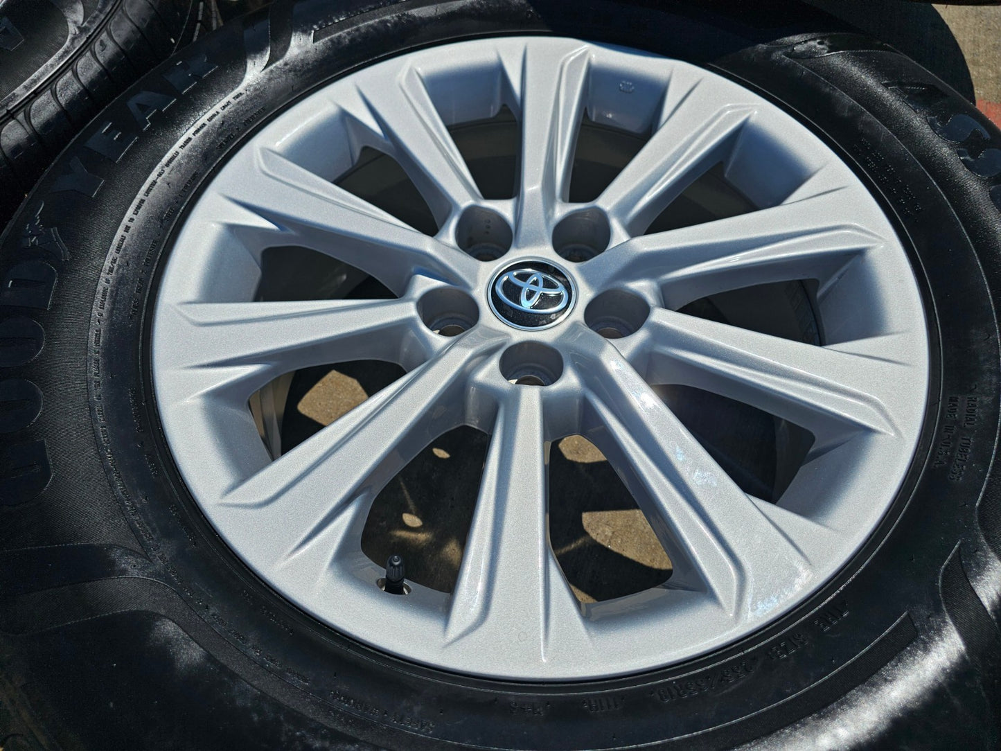 18" Toyota Grand Highlander OEM wheels rims tires Lexus TX350 2024 2025 2026