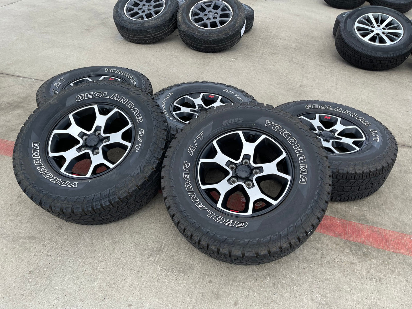 17" Jeep Wrangler Rubicon OEM 9218 Black wheels rims Gladiator 33"