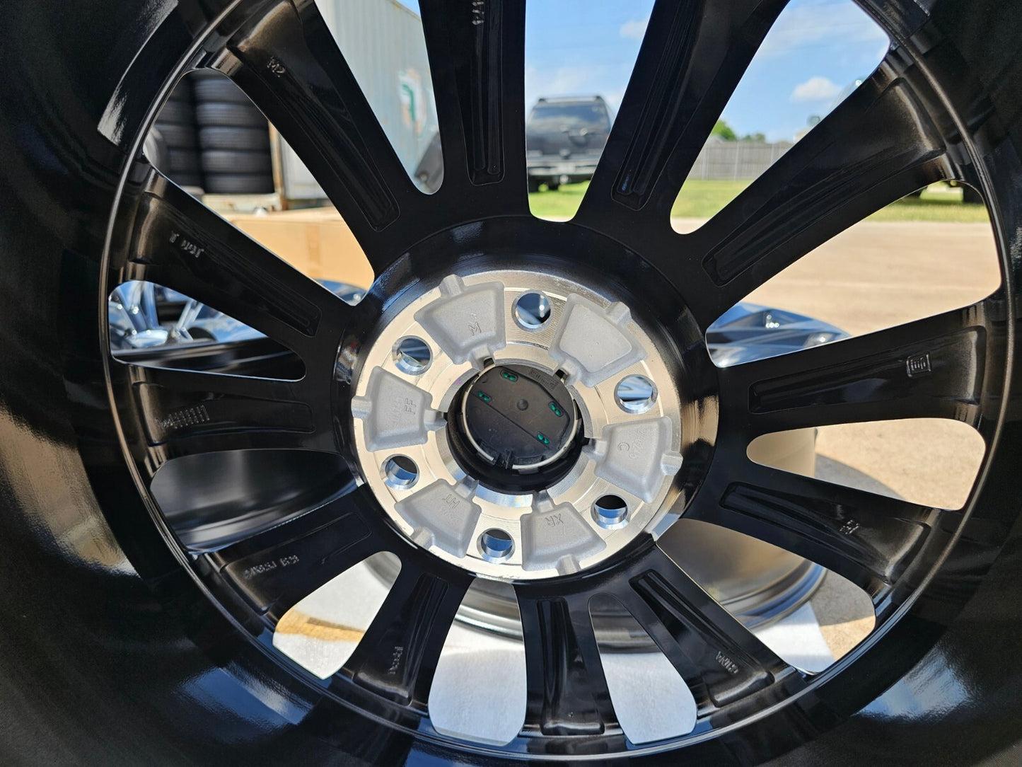 24" Cadillac Escalade V OEM ONYX wheels rims 2023 2024 2025 2026 2027 NEW