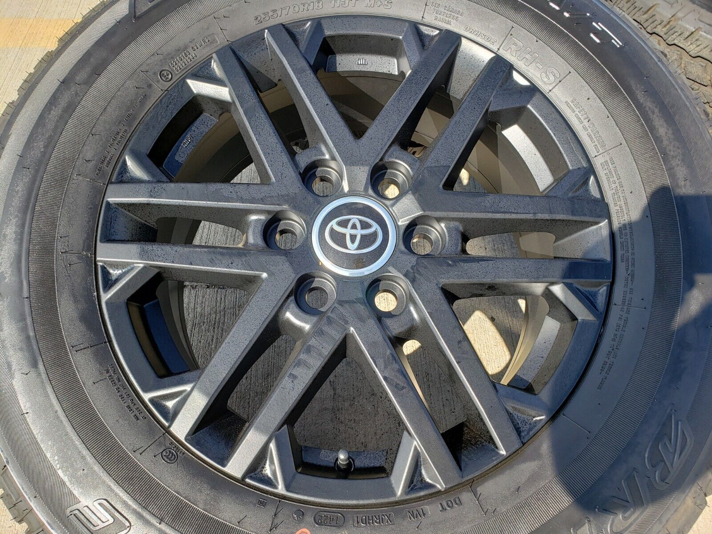 18" Toyota Tundra TRD OEM wheels rims 75281 black Sequoia LX600 2023 2024 NEW