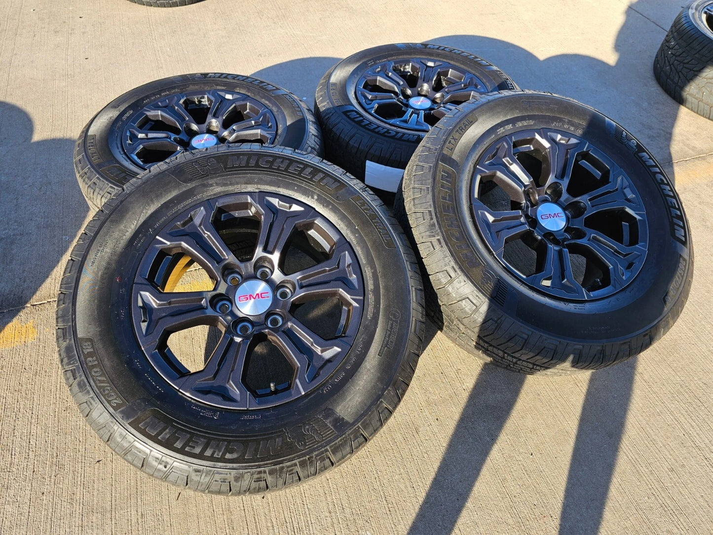 18" GMC Sierra Canyon Chevy Tahoe Colorado OEM 5910 wheels rims 2024 2025 NEW