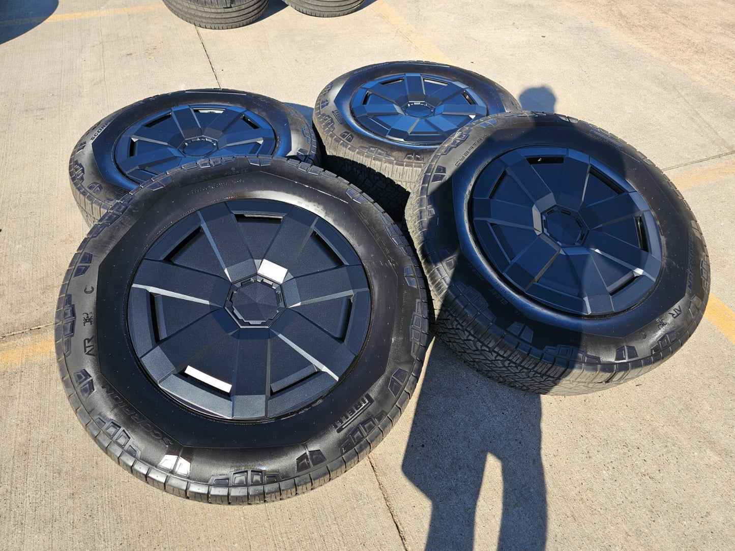 (1) 20" Tesla Cyber Truck OEM black wheelsrim tire 2024 2025 Cybertruck NEW
