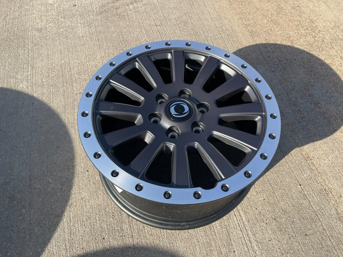 (1) 18" INEOS Grenadier OEM wheel rim beadlock 2023 2024 2025 NEW Spare