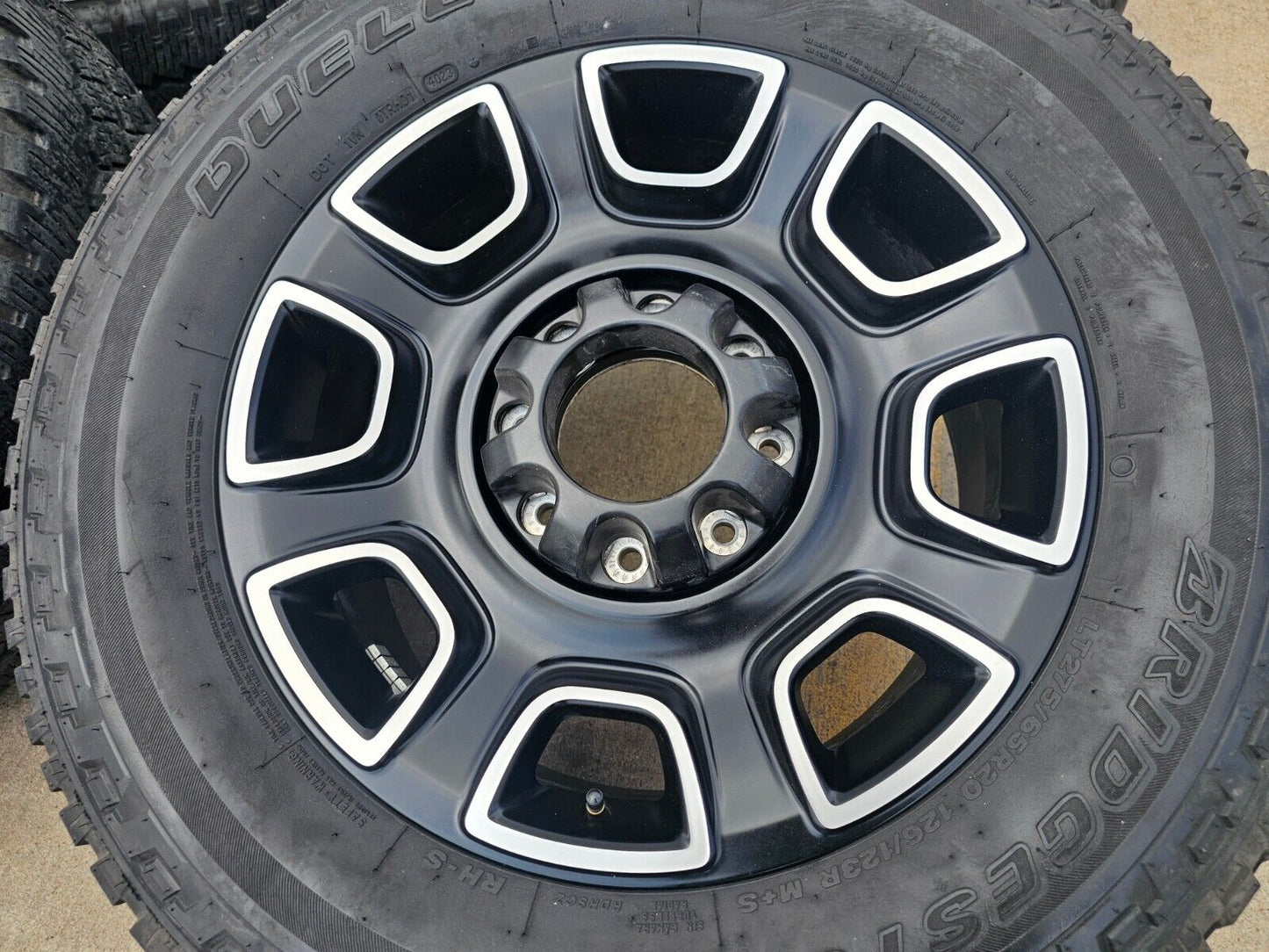 20" Ford F-250 F-350 OEM Lariat Platinum wheels rims 10486 tires
