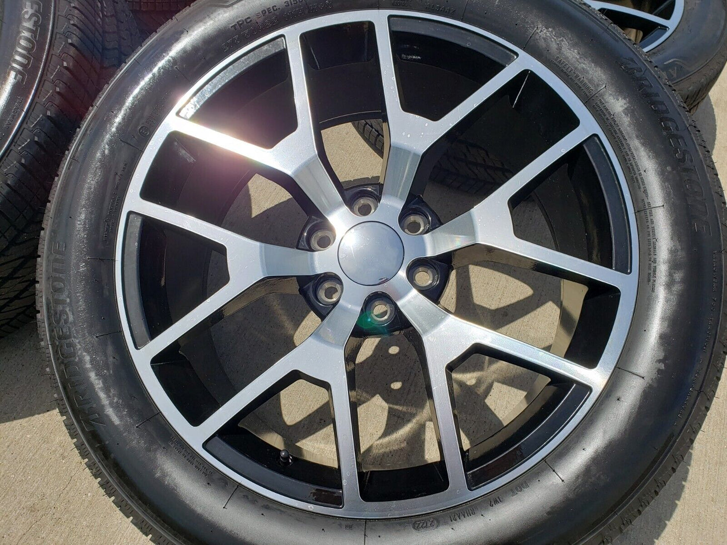 22" GMC Yukon Chevy Tahoe OEM replica wheels rims 5698 tires