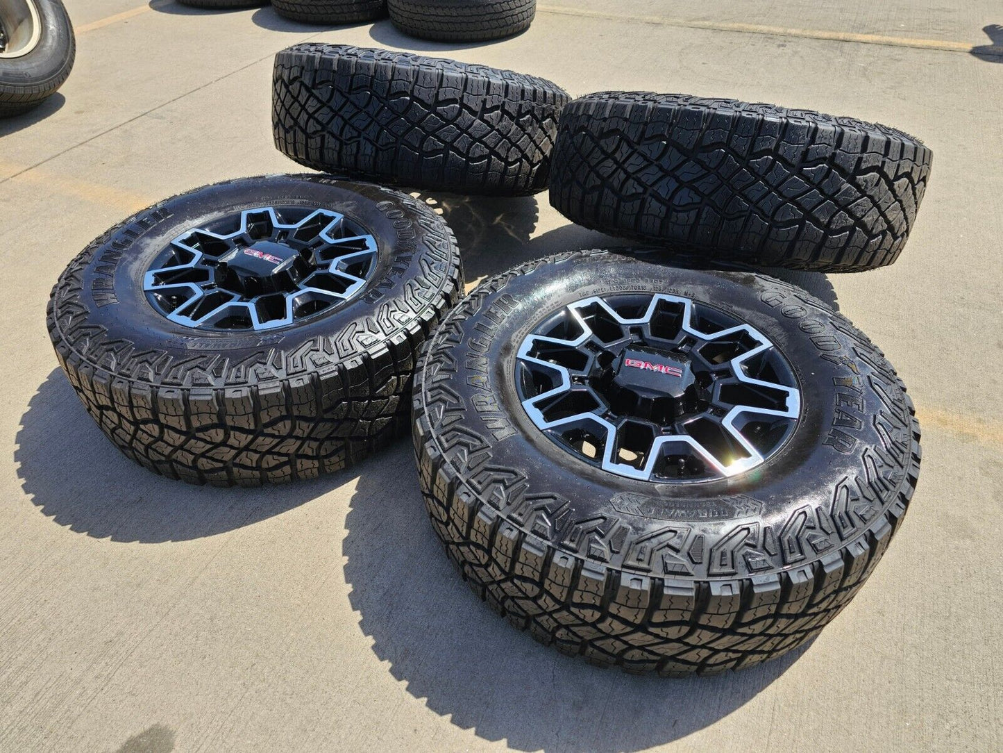18" GMC Sierra AT4X Chevy Trail Boss 2500 OEM wheels rims tires 2024 2025 NEW