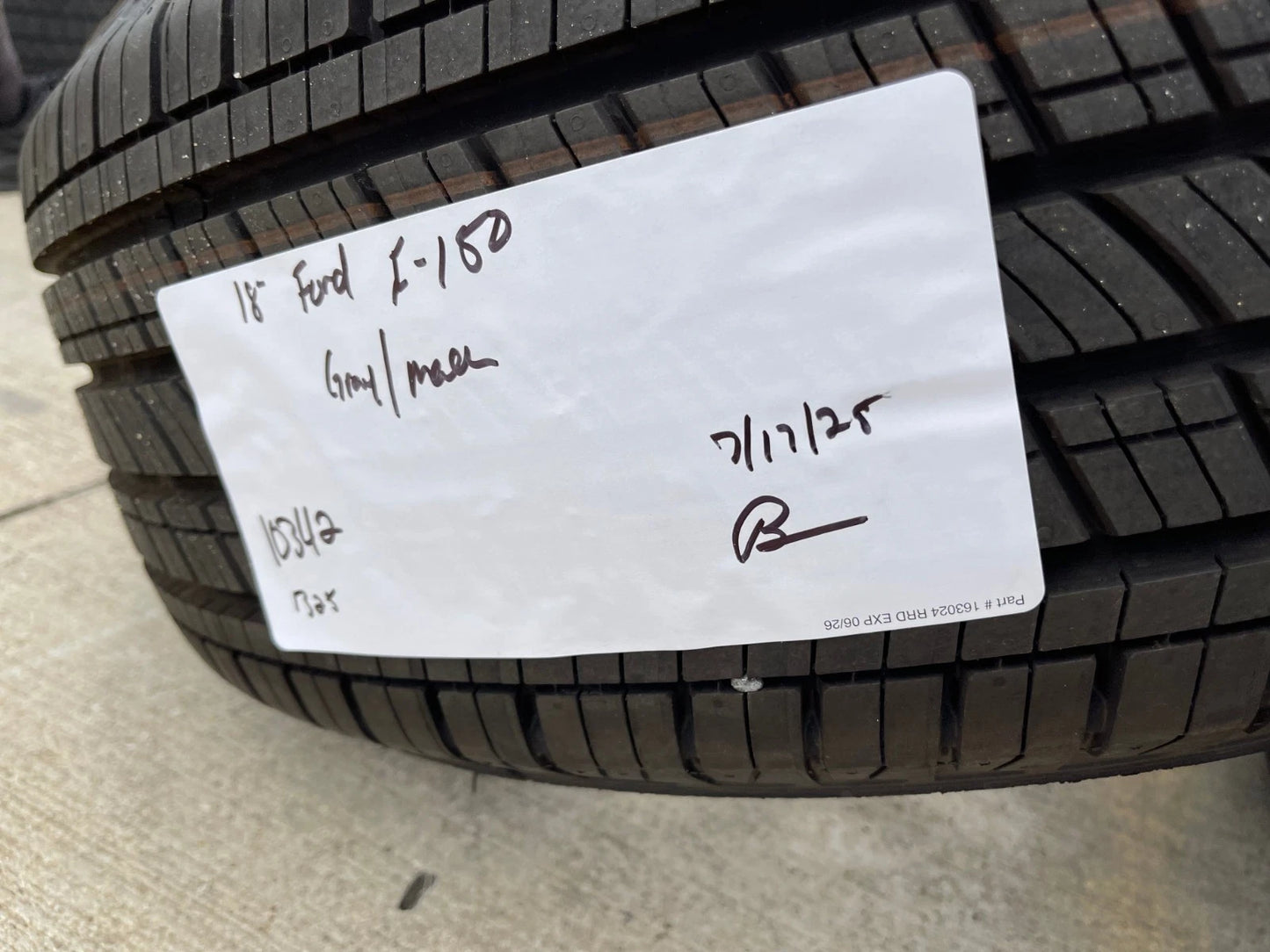 18" Ford F-150 Lariat OEM rims wheels 10342 tires NEW MICHELIN