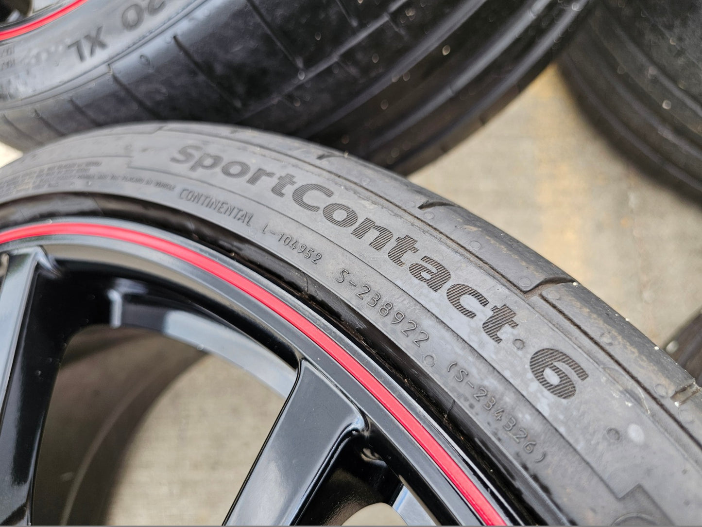 20" Honda Civic Type R OEM wheels rims 63692 tires CONTINENTAL